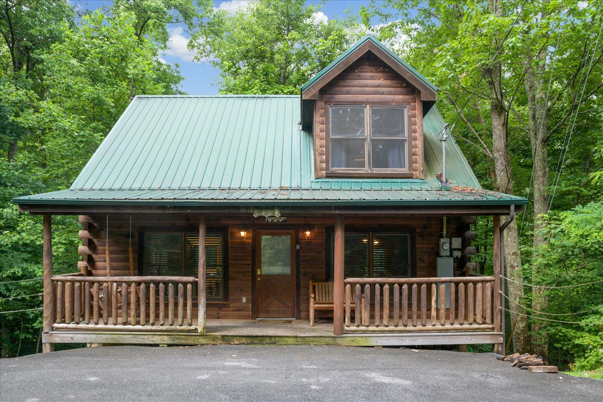 2161 Red Bud Road, Sevierville, TN 37876 US